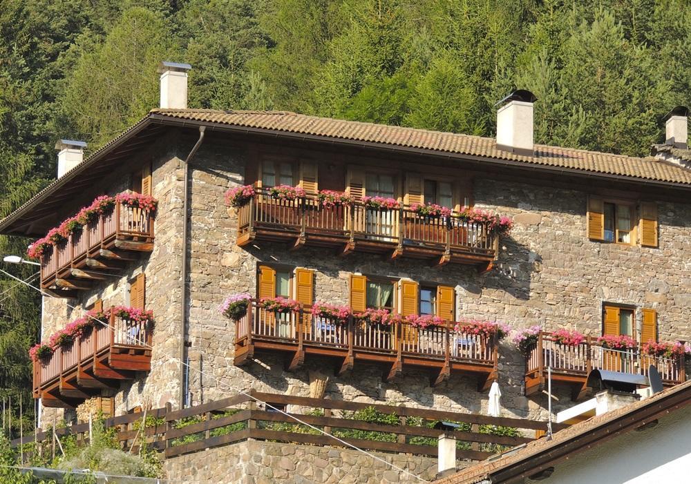 Maso Valfloriana Hotel Exterior photo